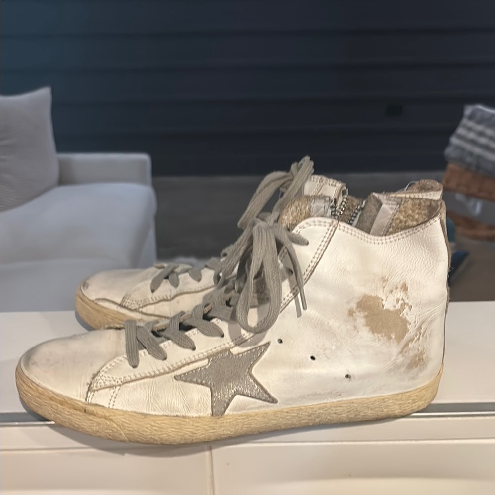 Golden Goose White and Gray Star High-Tops